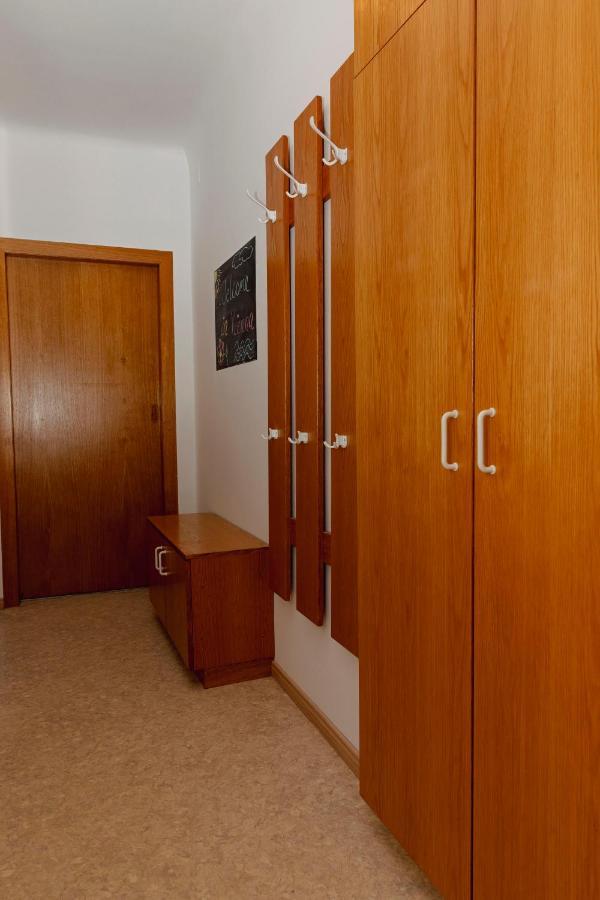 Beautiful 2-Bedroom Apartment Near Schoenbrunn Wien Eksteriør bilde